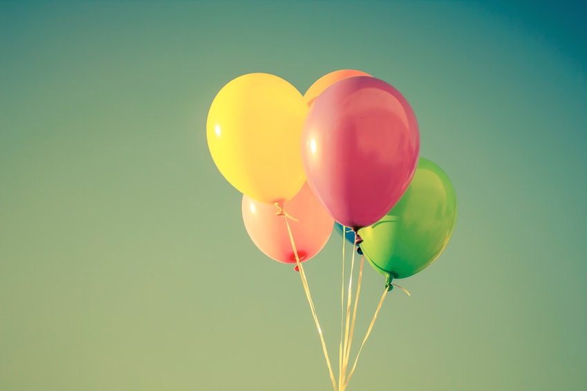 colourful-party-balloons-iStock_000051472880_Small